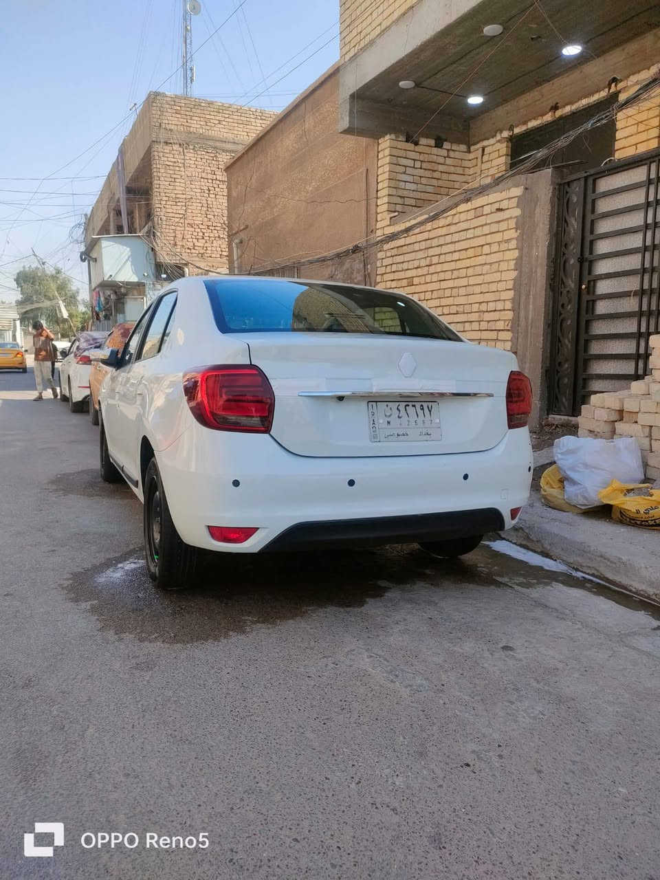 سلام عليكم سياره رينو 2023 كفالة عامه زيرو ماشيه 40 الف فول معروفه سعر 105 بيع و مراوس مكان بغداد شعله هذا رقمي ***********
