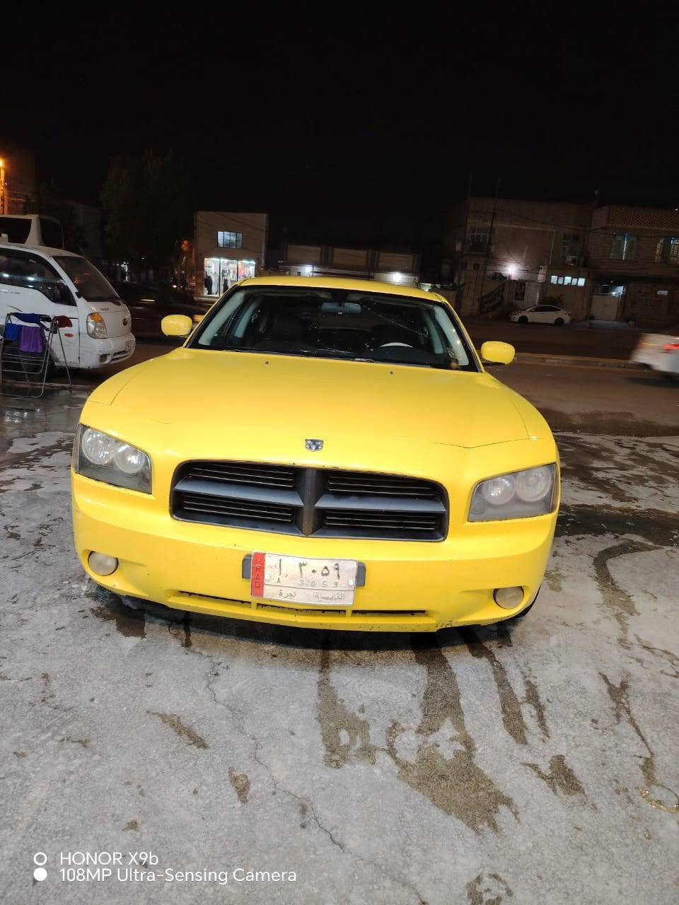 جارجر 2010للبيع سيارة جاهزه خطها نجف بغداد السعر 100 وبيها مجال  الرقم ***********
