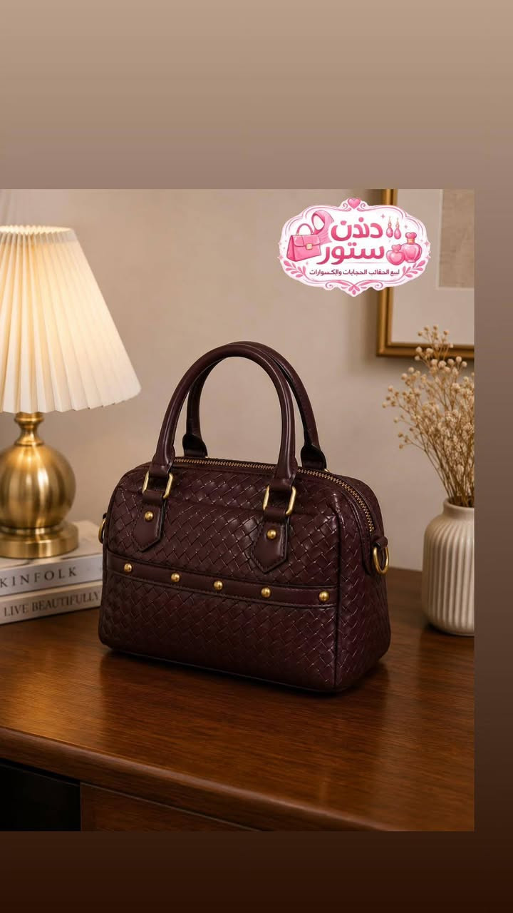 موديلات حقائب 
حجم كبير والحجم الوسط 
للموظفات والطالبات 
التوصيل متوفر لجميع محافظات العراق 
***********
