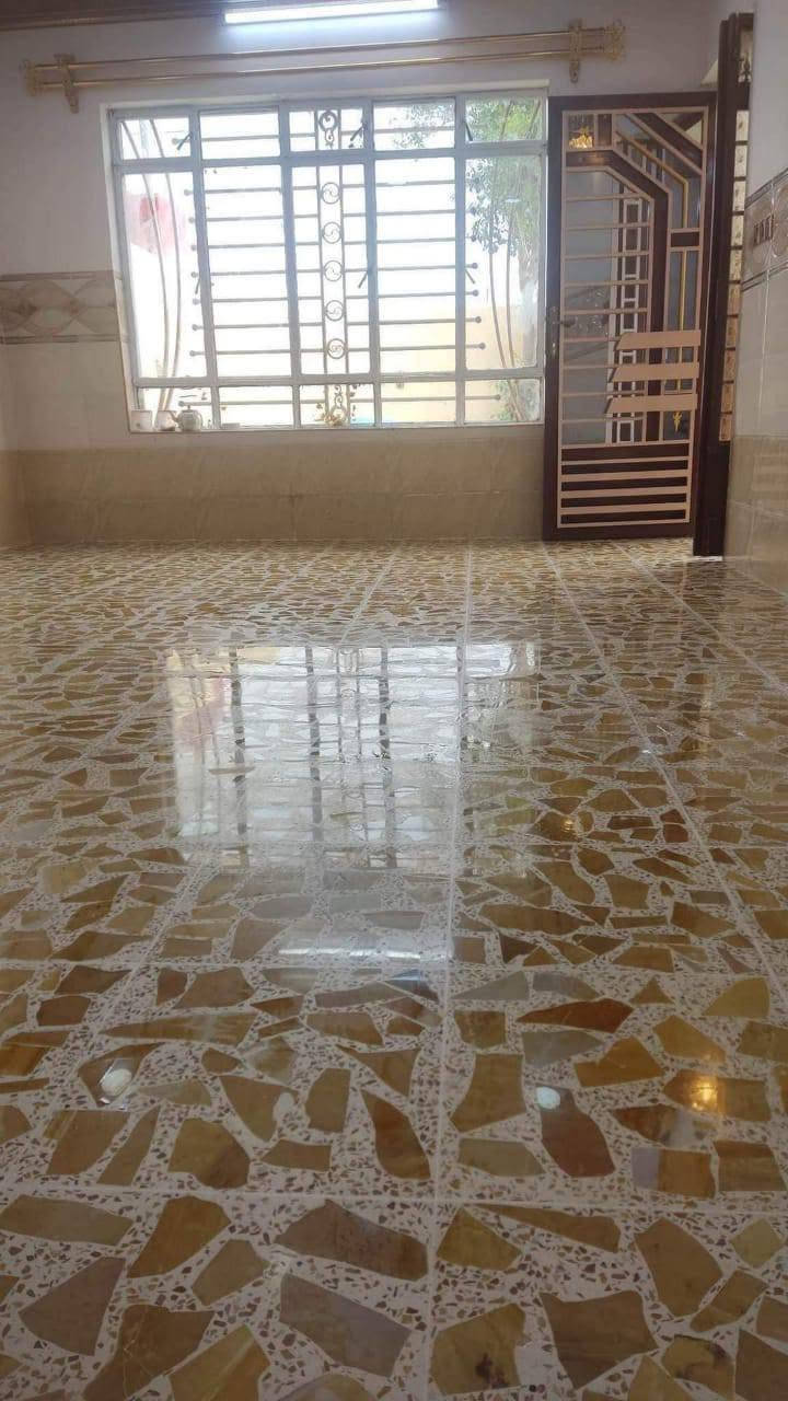 سلام عليكم ورحمه الله وبركاته سيد حيدر لجلي الموقعي جلي المرمر والكاشي وتنضيف البورسلاين والسيراميك رقم الهاتف ***********
