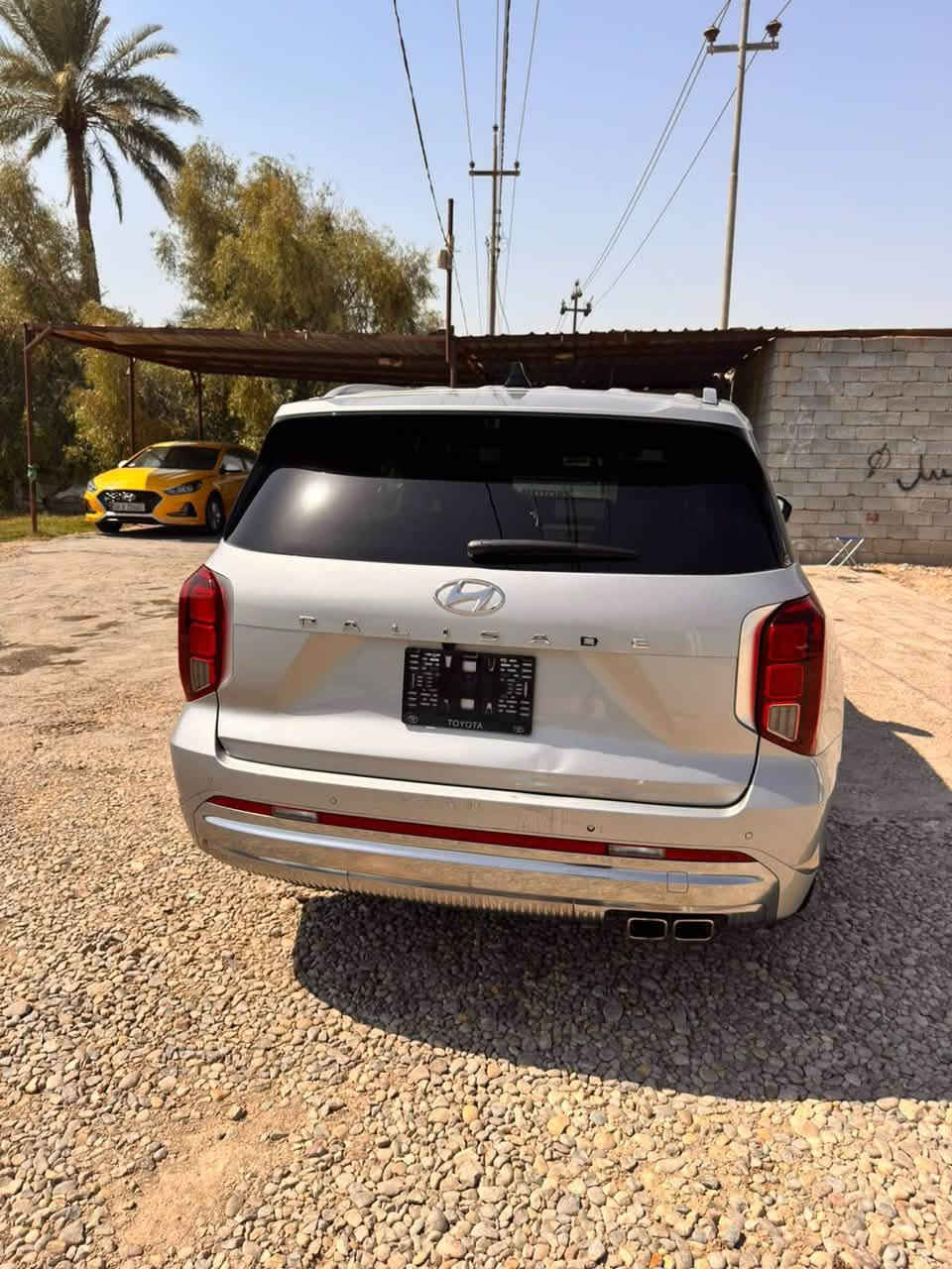 بلاسايد موديل 2024 گليكرفي فول واحد على واحد أعلى فئة
تحكمات حساسات كشناتها تدفئة تبريد خزن ميموري وارد امريكي حادثها خشم البنيد موجود رقم الشاصي  و هو يطيك كل التفاصيل سيارة مرقم و جاهز للاستفسار الاتصال على الرقام 
*********** 
***********
و حياكم الله
