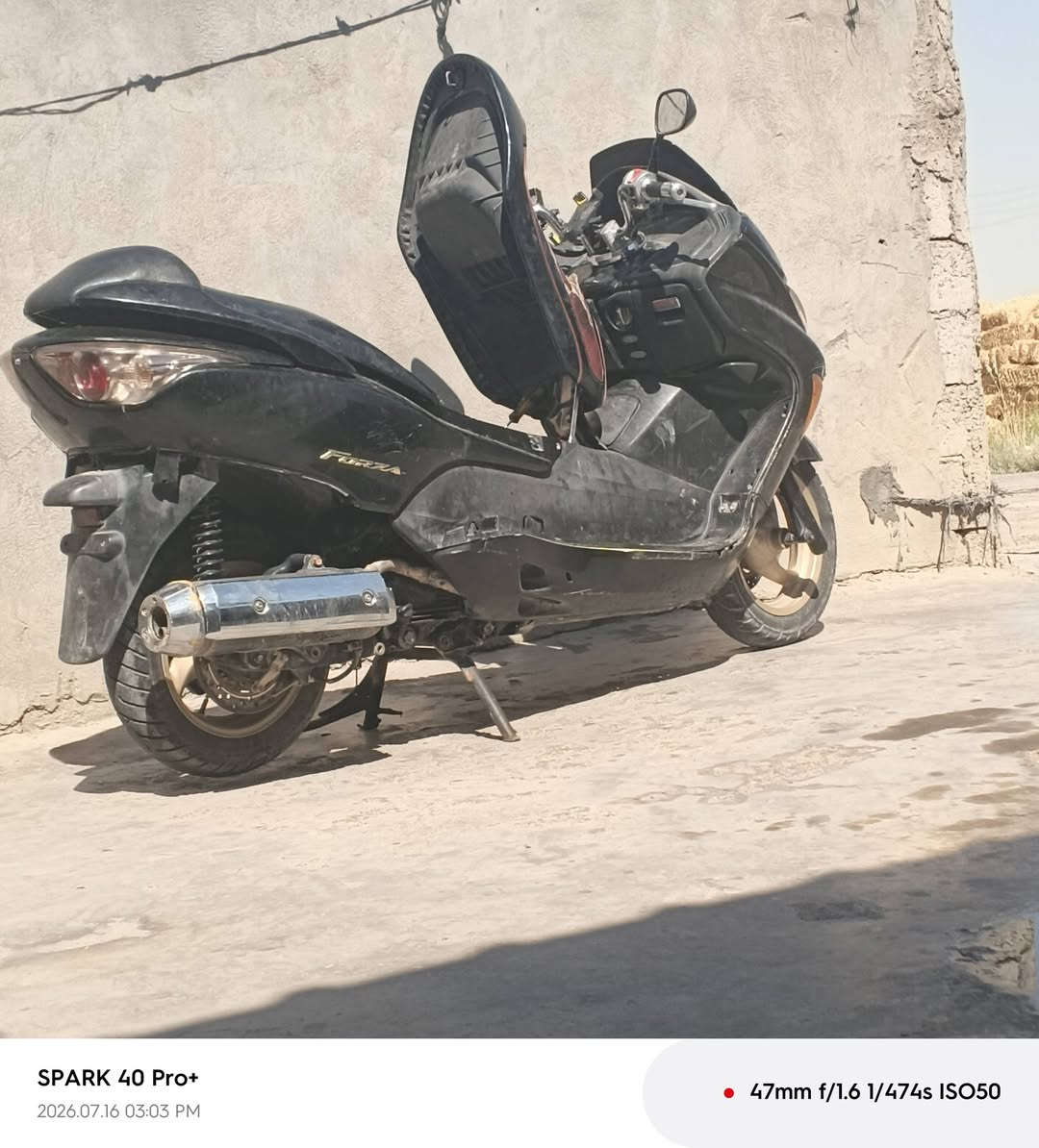 سلام عليكم فورزه 0/9للبيع سعر 700وبيه مجال عنوان بغداد فلكت سلمان باك ***********
