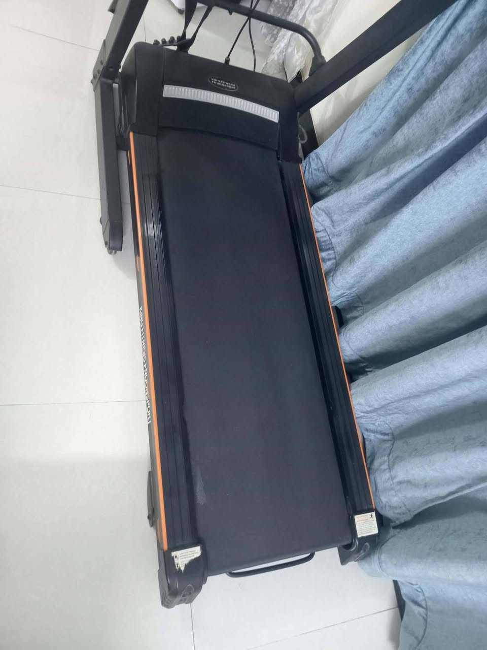 جهاز جري جبلي • مستعمل قليل • هزاز بطن