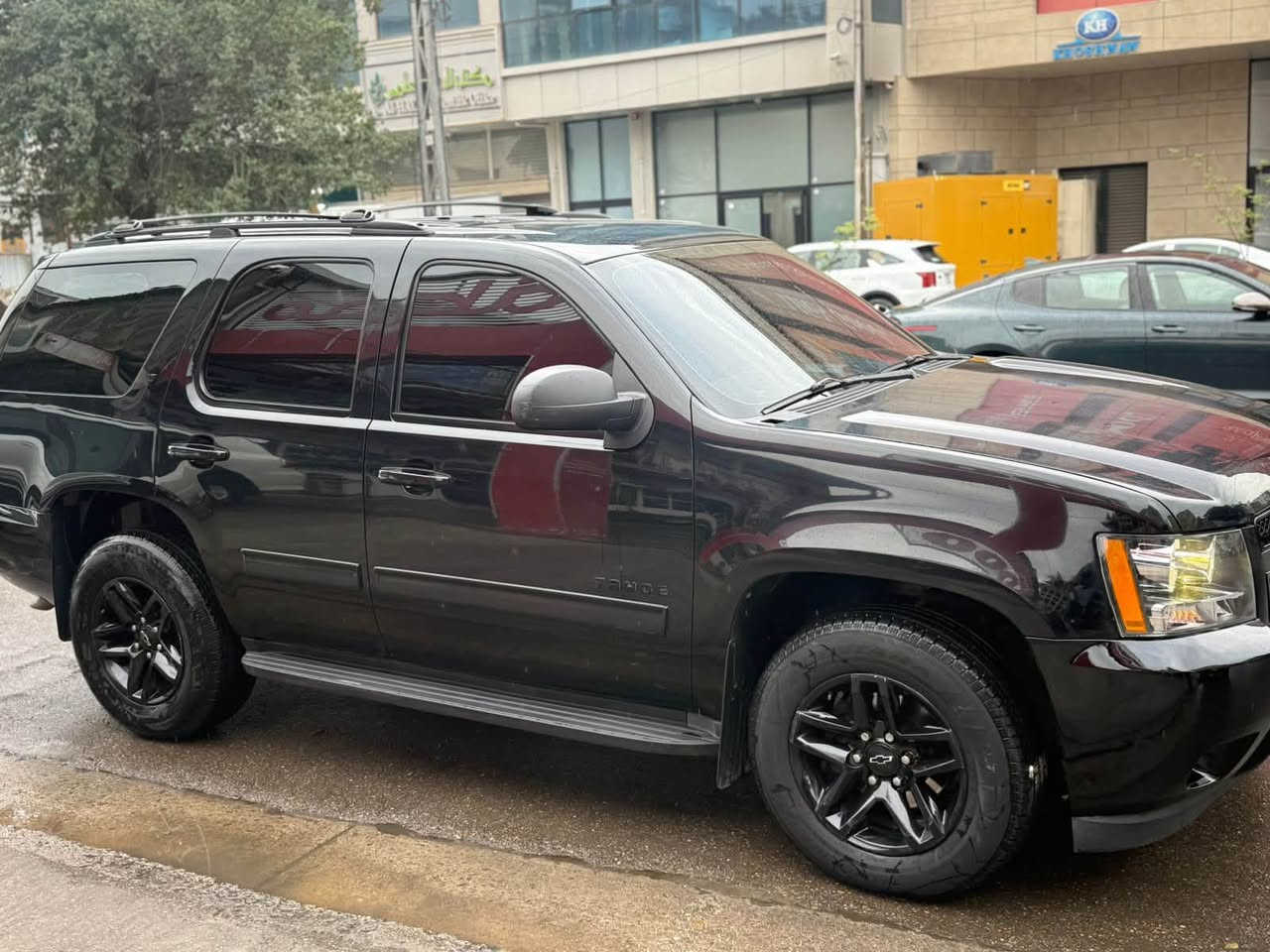 تاهو • ٢٠١١ • بدون مكفولة صبغ