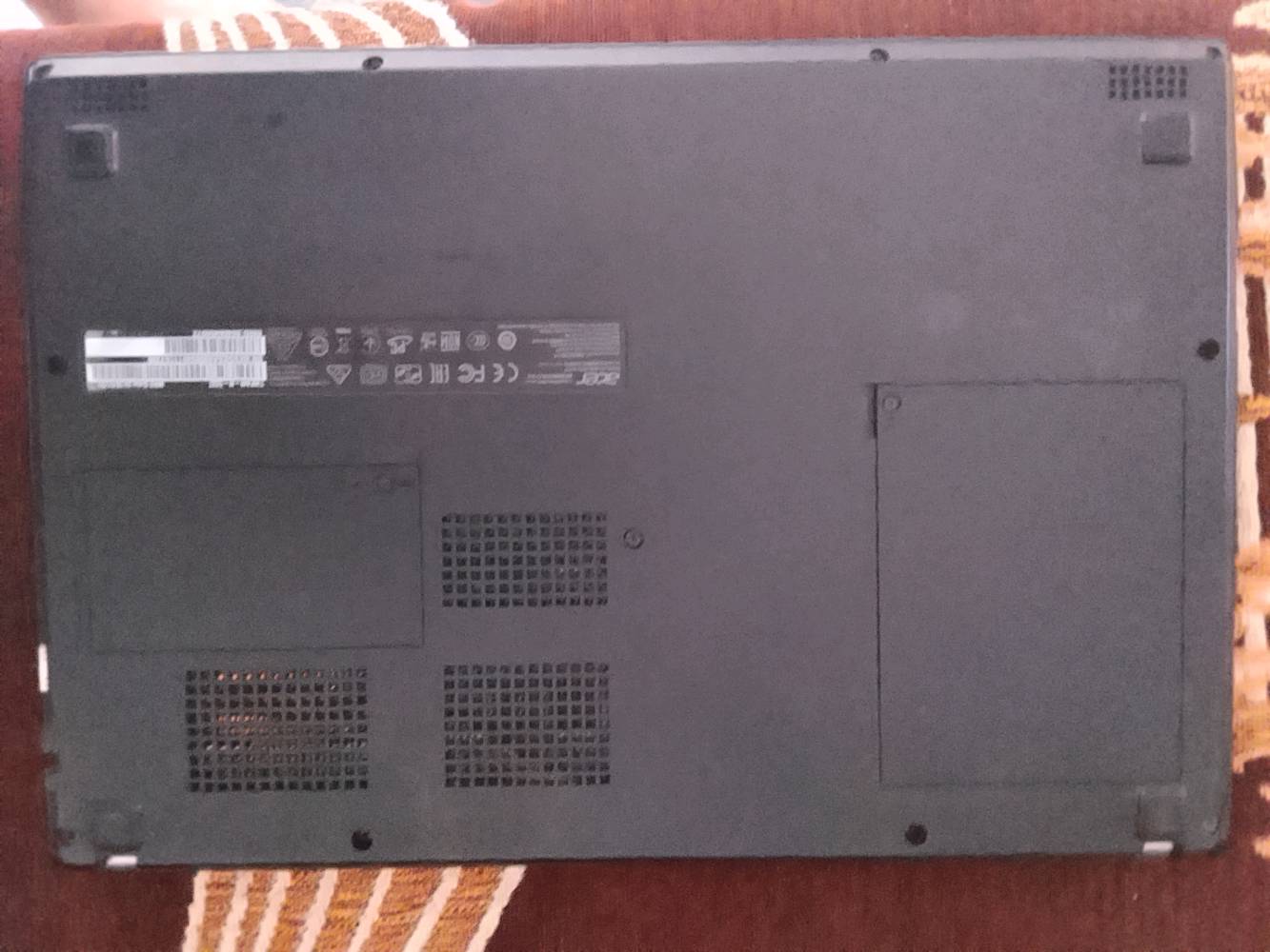 لابتوب ايسر acer نضيف  للمهندسين والاعمال المكتبية والعاب متوسط 
المواصفات 
 كيكا ram 8 
256 ssd
كارت الشاشه 4 شير 
حجم الشاشة 14 FHD
ويندوز 10 
المعالج cori5 الجيل السادس U
بصمة 
كيبورد ضوئي 
 مكاني بغداد بياع حي الرسالة رقمي واتساب ***********
السعر 275 وبيها مجال