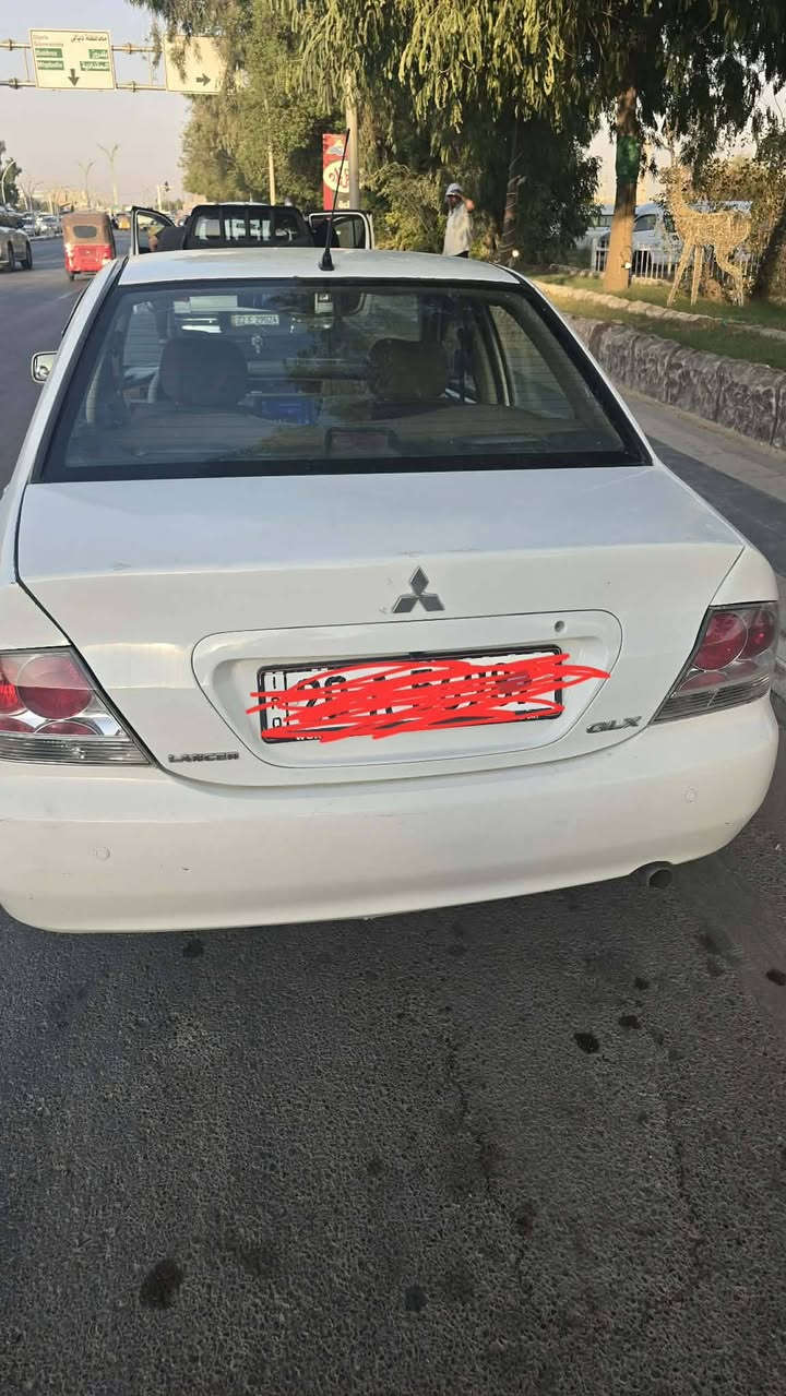 السلام عليكم لانسر موديل 2010 رقم ديالى دولي بسمي سنويه لغاية 2031 سياره حلو ومال بيت كير مكينه تبريد تدفئه كهربائية كله جاهزه باتري جديد تخم تاير شاشه كامره خلفيه, السعر 75بيع او امرواس بأحدث مكاني بعقوبة***********
