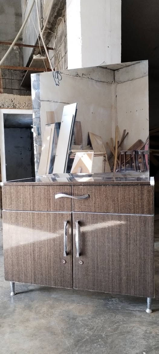 مێزتوالێت دەستکردە و پاکە و خاوێنە بەنرخی 2مریشکە😊 هەرزانە .حاجیاوا. ***********
