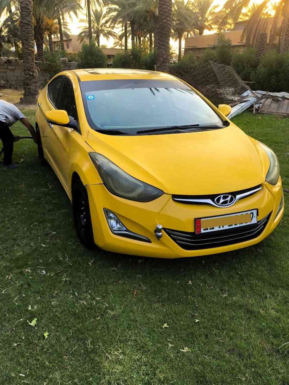السلام عليكم
اعاده نشر بسبب الوعود الكاذبه 
النترا16 امريكي فول موصفات مكينه 1800
ضربتها خشم جاملق امامي مصلح نفسه 
سياره ليبل واحد منضومه غاز 
 سياره بسمي مصفره هيئه وغرامه تحويل ثاني يوم 
مكان سياره بغداد الدوره هورجب
السعر 110 بيها مجال 
***********
*********** واتساب
