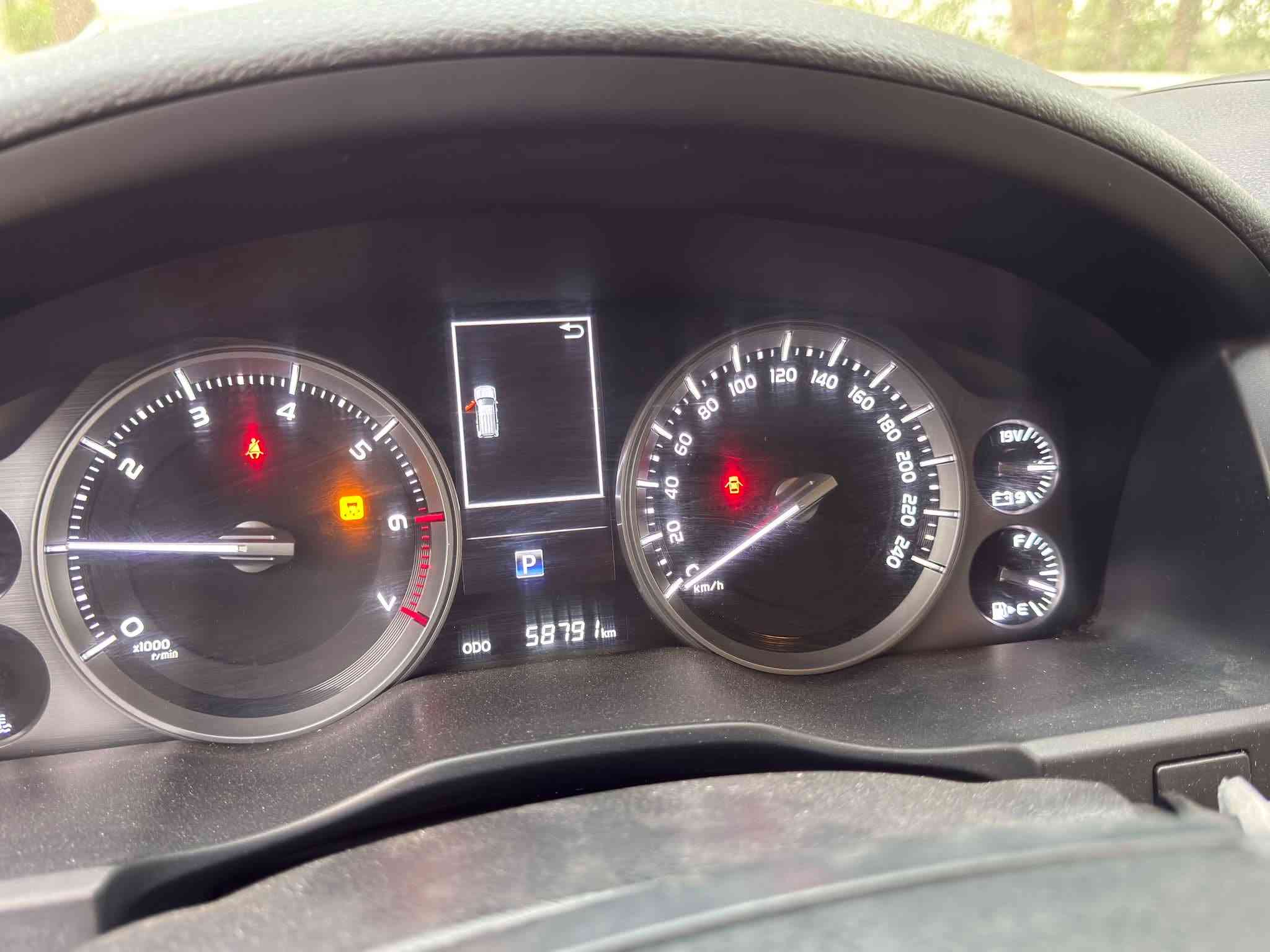 لاندكروز بريم • ٢٠٢١ • رقم بغداد