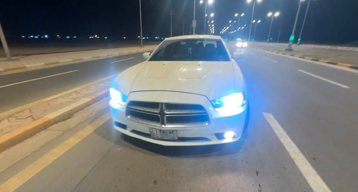 جارجر 2012رقم بصره باسمي تحويل مباشر 
وارد كندي ناشر صور الطخه الي بيهه بل جاملق 
الامامي حداديه توني مبدلهه كير محرك خير من الله
الستفسار اكثر اتصل ***********
