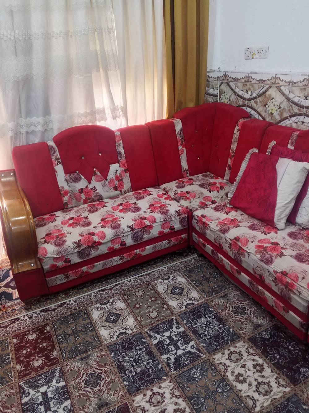 طقم كنب • ست قطع • ١١ مقعد