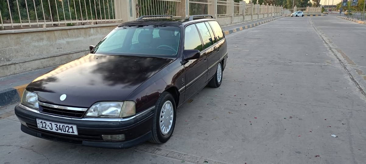 اوميكا استيشن 92 نظيف بلادي سنوية مجددة شهر السابع 2029 رش سقف بوند جماليه كير محرك اكسن طخم امامي خلفي كلة شرط السعر 44 بيها مجال بسيط الاتصال ***********
