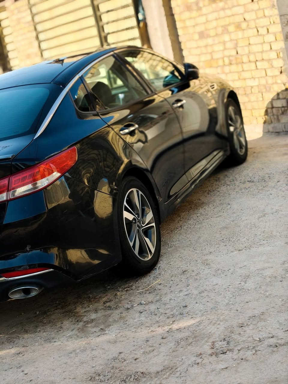 للبيع او المراوس
/كيا اوبتما موديل 18 وارد امريكي
  فول مواصفات عدا فتحت سقف بصمه تشغيل بصمت بيبان  كشنات كهربائي . كامره خلفيه . حساسات . شاشه كبيره . مرايه شفط اشاره بالمرايه تحكم استيرن . مانع انزلاق 
 تخم تاير . محرك 2400  ضررها
جاملغ وبنيد  رقم قادسية خصوصي مداور ثاني يوم 
المكان ديوانية رقم الهاتف *********** /***********
