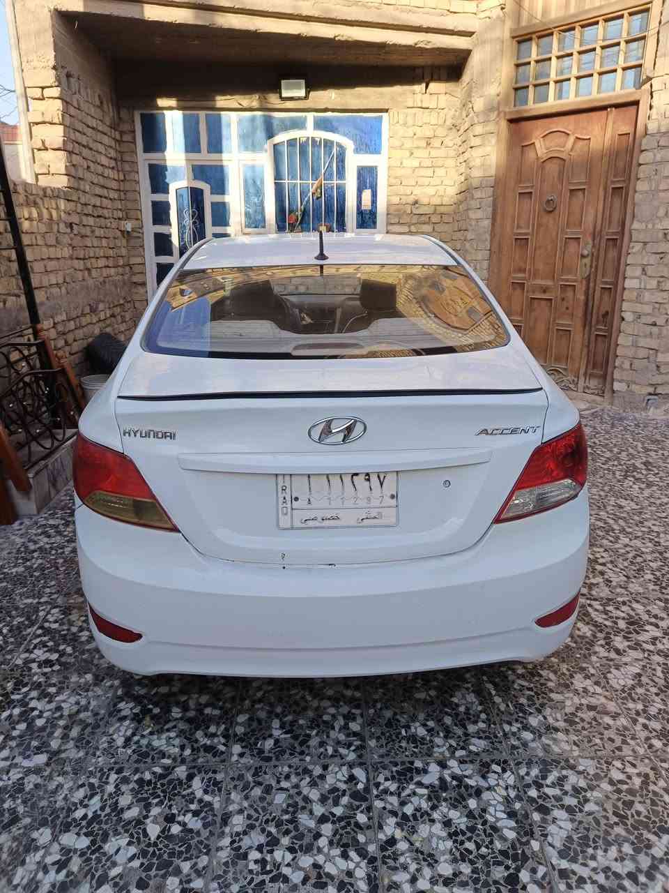 ب ٥٨ قفل قفل ...اكسنت ١٣ خليجي محرك دوش ١٦٠٠ دبل قطرة كير ومحرك كفالة تبريد ثلج حدادية ٦٠ ٪ بيها ضربة بالجاملغات الخلفية وبيها كم قطعة صبغ السيارة مشروع وطني سنوية ل ٢٨ مكاني بغداد جديدة ***********
