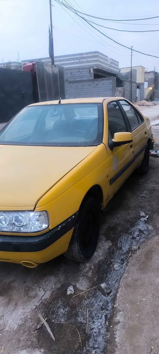 بيجو 405 • رقم بصره • عليه غرامات