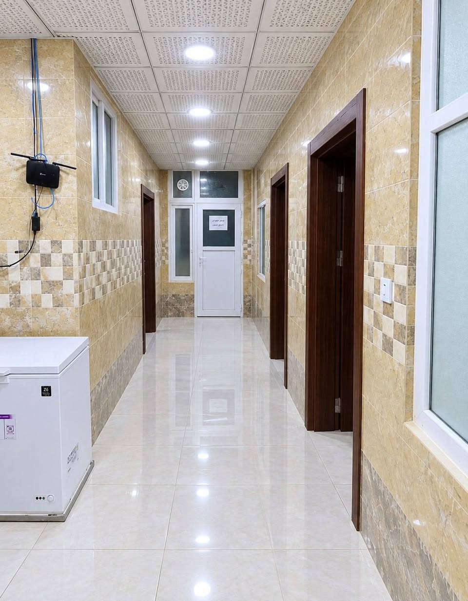 شقق الهلال السكنية .... سكن لطلاب الجامعات 
شقة ثلاثية ... غرفة كبيرة ومطبخ وصالة
الخدمات:
ماء وكهرباء ومولد ذهبي وانترنت (الخدمات من ضمن الإيجار) 
📍كربلاء المقدسة _ شارع ميثم التمار _ عگد بغداد
للاستفسار ***********
