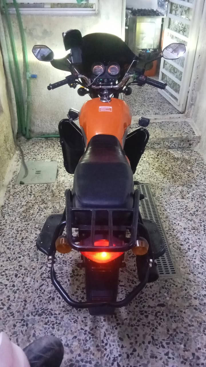 دايوان • ٢٠٢٥ • مكينة ٢٠٠