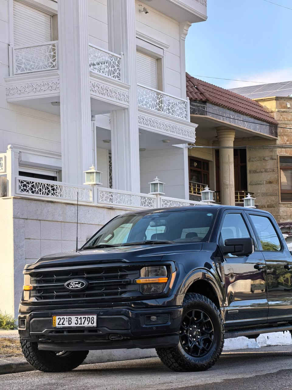 سيارة بودي كلير و بابين مبدل بلادي 
تاخم تاير جبلي جديد لوك
نظيف و حلو 
مواصفات هواية
رادارات كامل 
و خمسة كاميرات
اخواني الي يريدها خلي يتواصل 
***********
***********
*********** أربيل, العراق
