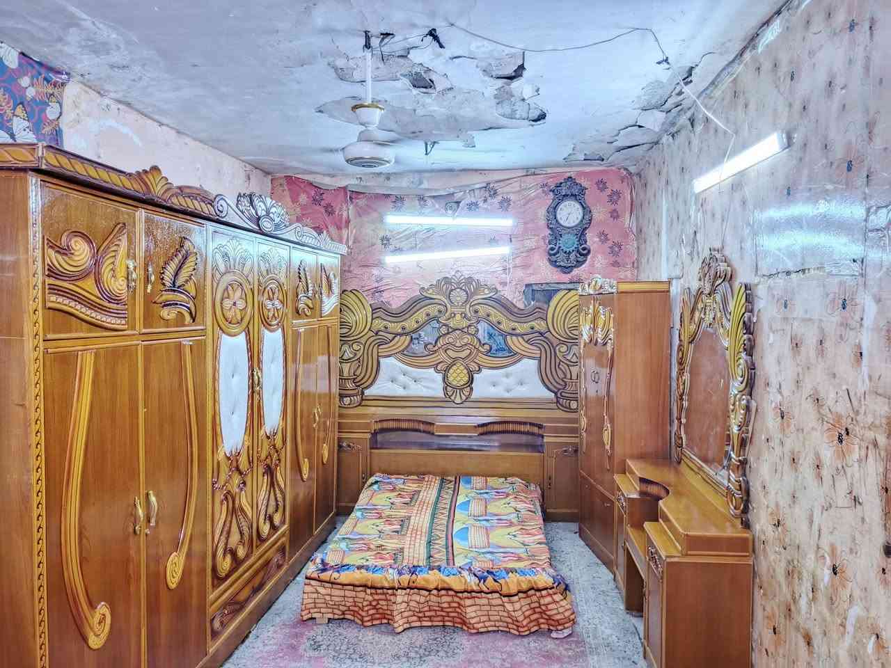 غرفه اخشاب ست ابواب ملحق للبيع ***********السعر 550صاج الزاويه كنتوريه موديل حديث العنوان بغداد وكو توصيل متواجد وتساب
