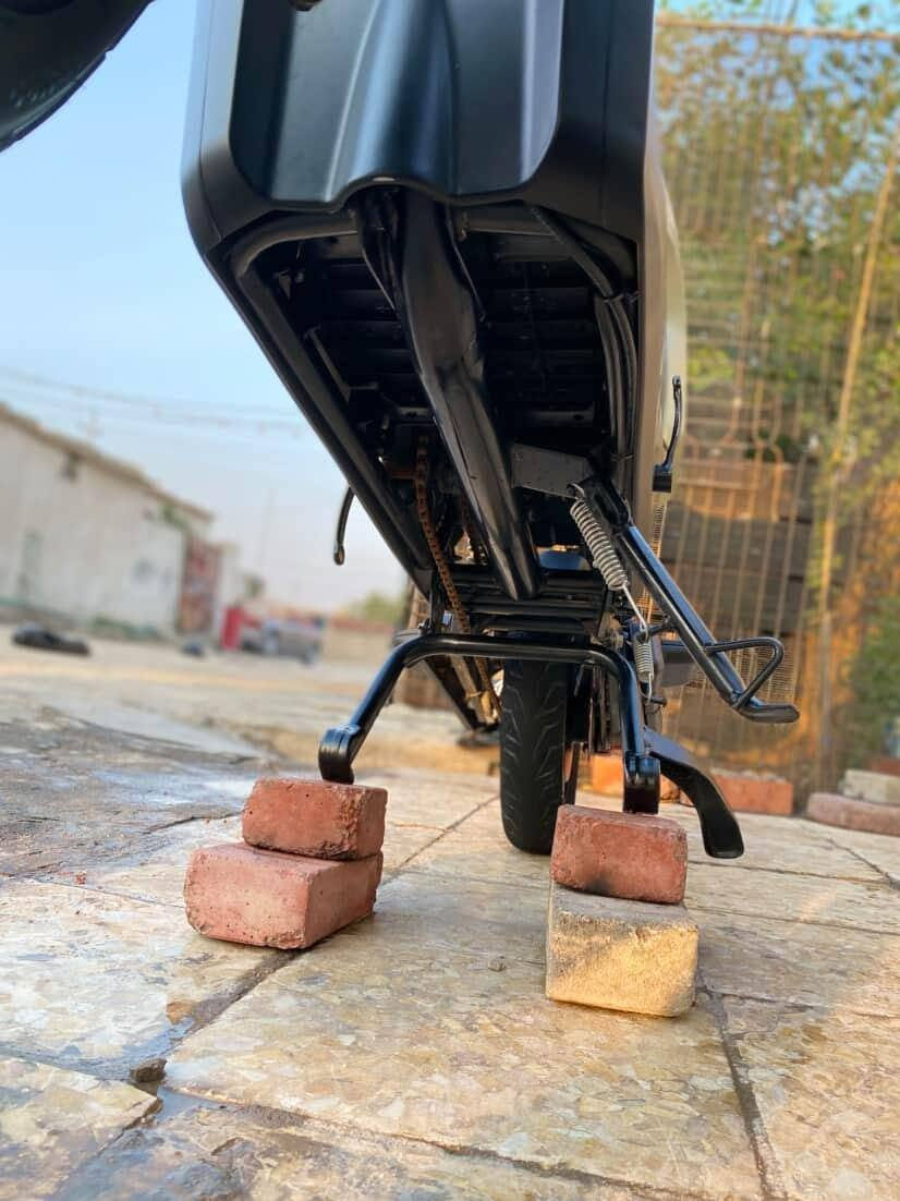 دراجه R9 موديل 26 بعدهي جديده ما داخله تصليح ب 450 وبيها مجال للطيبين الرقم *********** راسل واتساب
