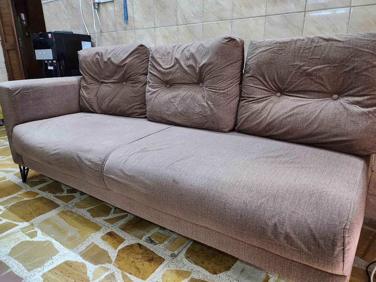 مساء الخير تخم ٥ مقاعد تركي مابي اي ضرر للبيع ٢٠٠ للتواصل والاستفسار اتصال على الرقم
***********
