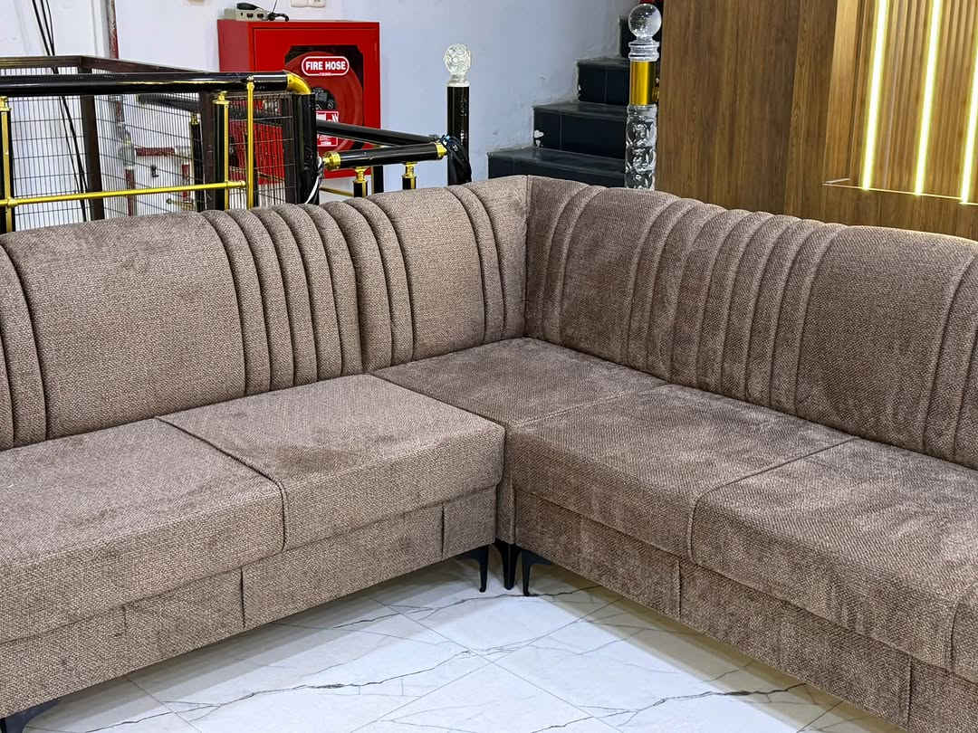 ديوان روما • ٨،٥م • ٥ قطع