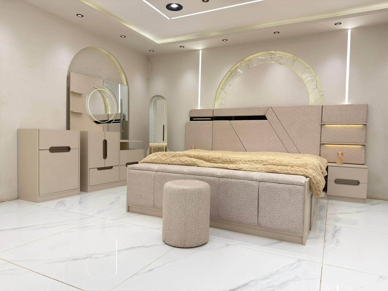 موديل      السلطان 

10 قطع         سرير مخزن

ضهر بلوك بالكامل 

شغل ممتاز    👌 

1550
75 شد ونقل
***********
***********
