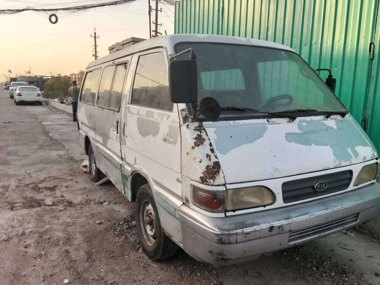 السلام عليكم كيه بسته رقم اسود منفيس فحص مؤقت سيارة بلادية وباسمنه
تريد ابيعلك اصولي 
او
كوم حديد
السعر (30)
مكاني بغداد 
***********
***********
