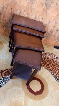 طاولة • مستعملة