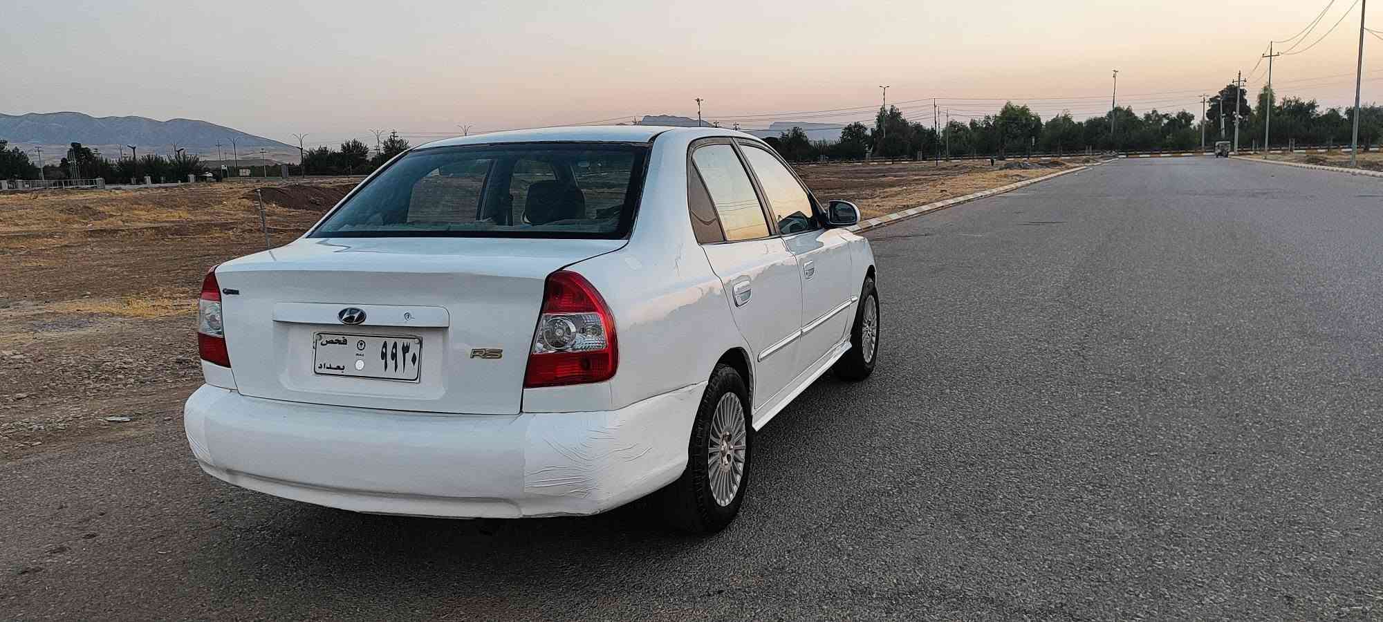 بةناوى خوا سلأو هؤندا اكسينت 2002 سةيارةكة 300 هةزار رؤشتووة ئارمي پلاستيكي سليماني بةشةرتي ئارموو ئةوةليات گيروو مةكينةي بةشةت تةبريت ساردوو گةرمي بةسةرت كامل كارةباي بةشةرت 4 تايةي تازةي لةسةرة تةقةو رةقةي نية ماشااللة نموونةية سعري 33 گةلأو كةمئ مةجال ***********
