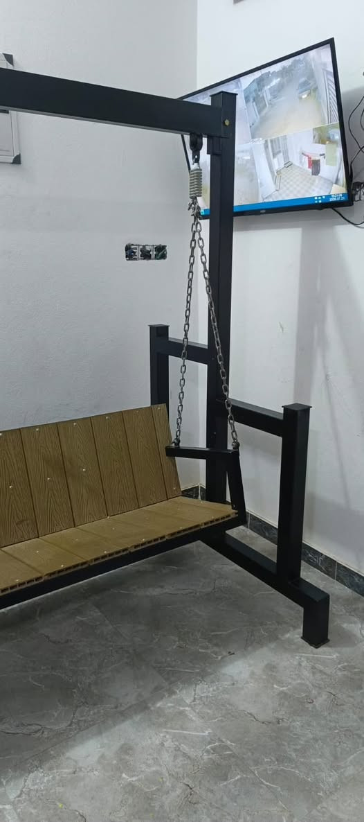 السلام عليكم مرجوحة شغل ايدي شغل درجة اولى استخدام قليل  الي يحب يستفسر يراسل خاص ***********
***********واتساب
