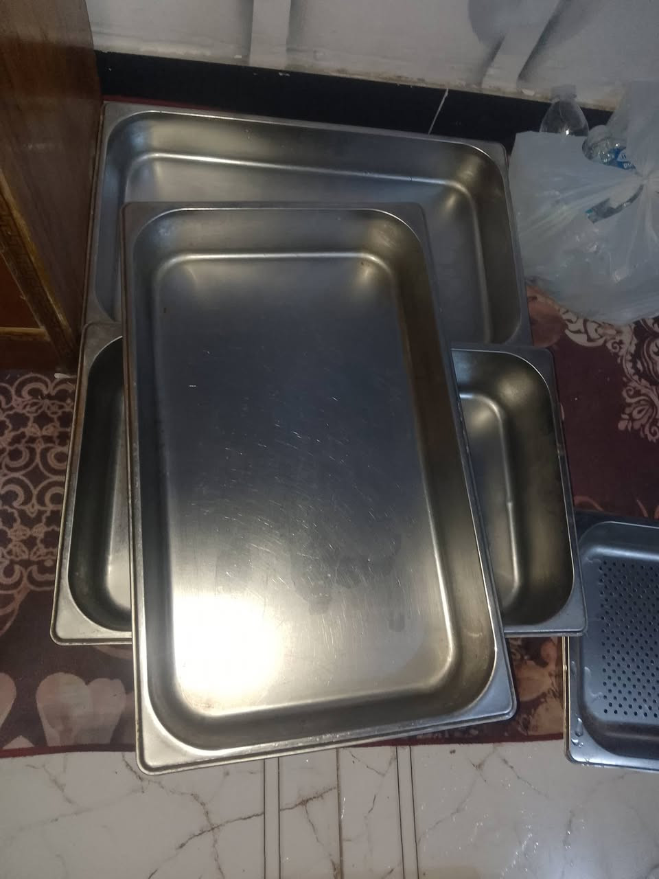 يمعودين يرحم والديك المايشتري لايراسل ولليحجي ولليدخل خاص رحمه لوالديكم ملينه من الوعود الكاذبه والله ماادري من تسوي هيج شتحس روحك استغفر الله 
اخوان نواعم جدد
بلانكوات مع مصافي 
سجاجين
طباخ
مكاني بغداد مدينه الصدر 
واسعارهن حلوه بس كون عندك كلمه وتاخذهن مو جاي وبعد نااشوفك قطع الاعناق ولاقطع الرزاق اتمنى تفتهمون 
***********
