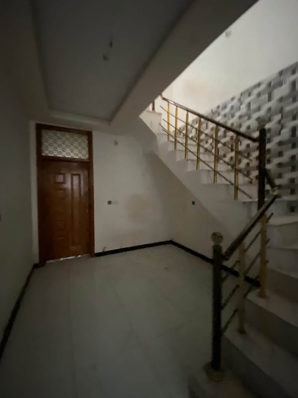 كاع الشيخ • ٥٠م • طابق ونصف