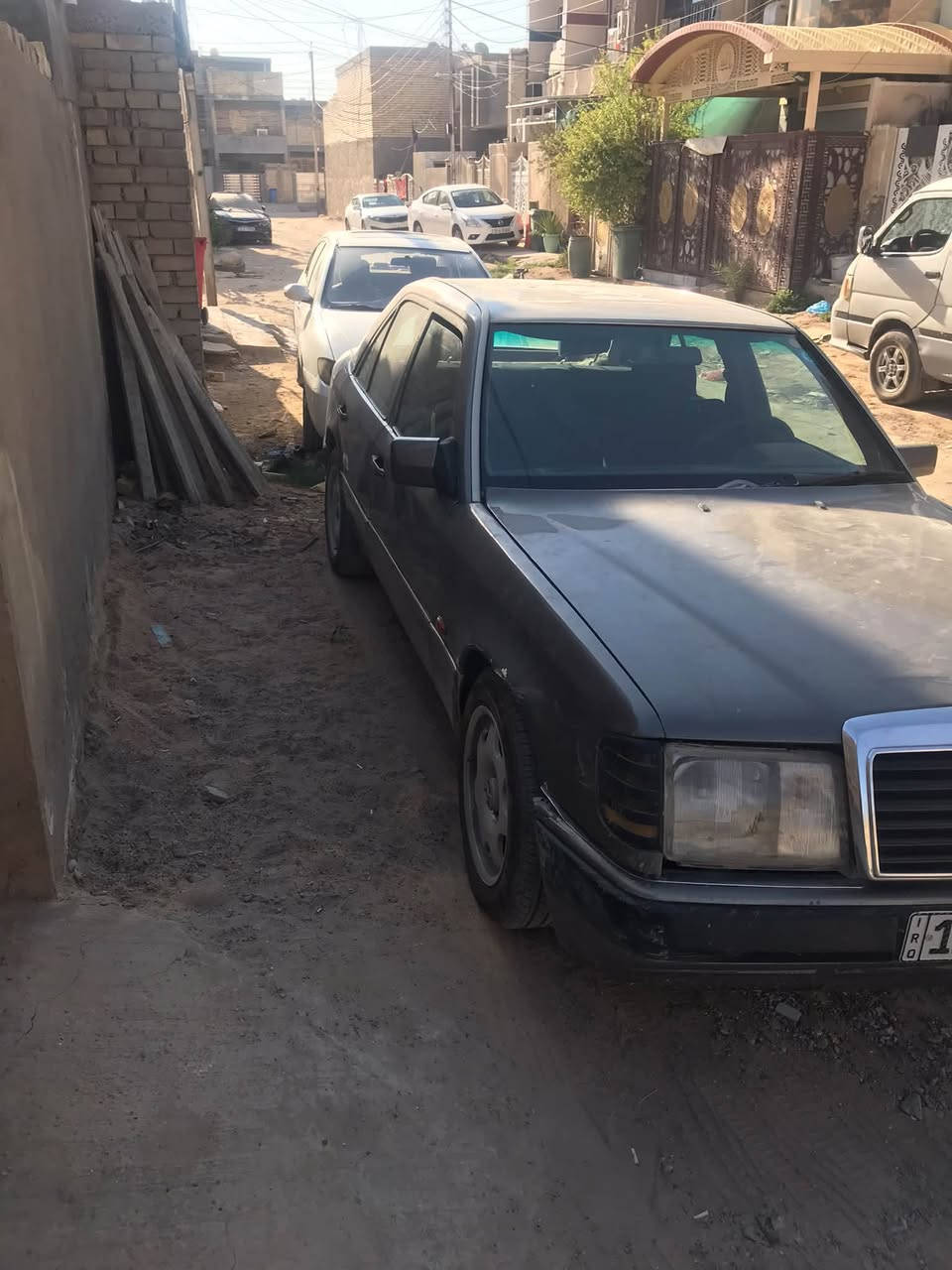 السلام عليكم مرسديس دب موديل 86 محور كير ومكينه بطه ثنين ونص قواعد دبلات بلاد صدر امامي خلفي جديد تخم تايرات جديد رقم انكليزي بأسمي السعر 35 وبي مجال بسيط مكاني بغداد حسينية الراشديه رقم الهاتف ***********
