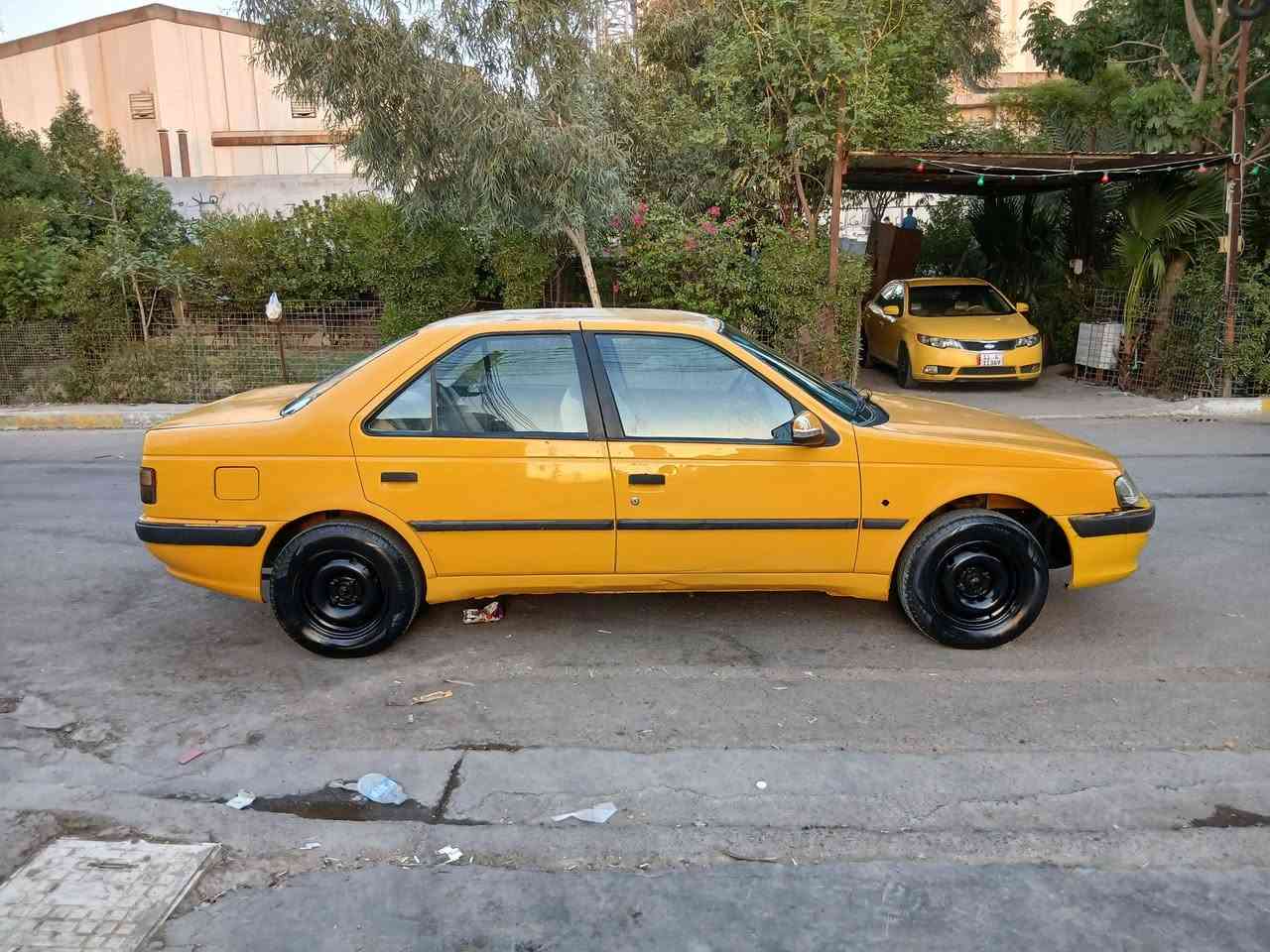 للبيع بيجو روى موديل ٢٠٠٩محدث بارص مكينه وكير ياباني وتماتيك فور اكس جدد عل فحص كهربايات كل شغاله تبريد شغال تخم تاير صدر جديد شواصي نضاف سياره جاهزه سنويه جديده داخله هزه رقم نكليزي سعر ٢٤ شرط التحويل *********** مكاني بغداد حي النصر مابيع قصد

