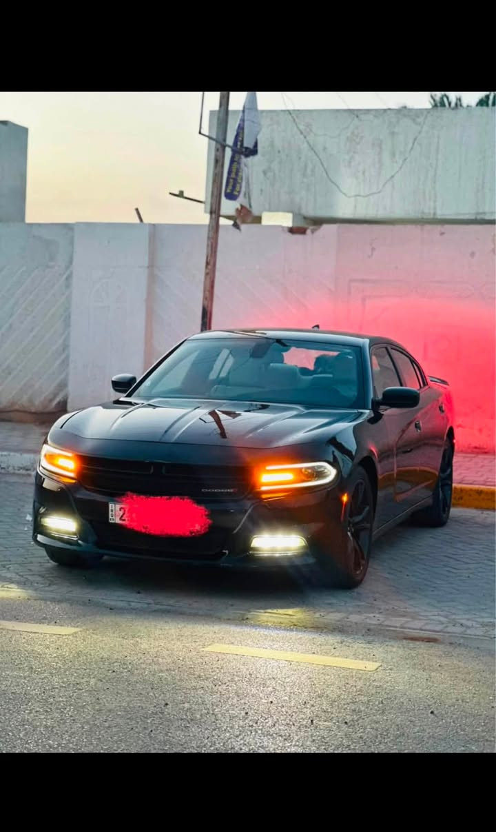 سلام عليكم اخوان
جارجر sxt ٢٠١٧ رقم سليمانية باسمي شخصيا سنوية وهزة جديدة سيارة كلين بدون حادث بدون صبغ بدون تبديل
 مواصفاتهة (بصمة تشغيل ، بصمة ابواب ، تشغيل عن بعد ، كشنات جلد ، تحكم كشن كهرباء ، تحكم ستيرن ، مثبت سرعه ، تدفئة كشنات ، تدفئة بالمري ، شاشة جبيرة)
مكان السيارة بغداد 
السعر ٢٠٥ ورقة
 للاستفسار الاتصال على الرقم وبيك خير وتدلل
***********
