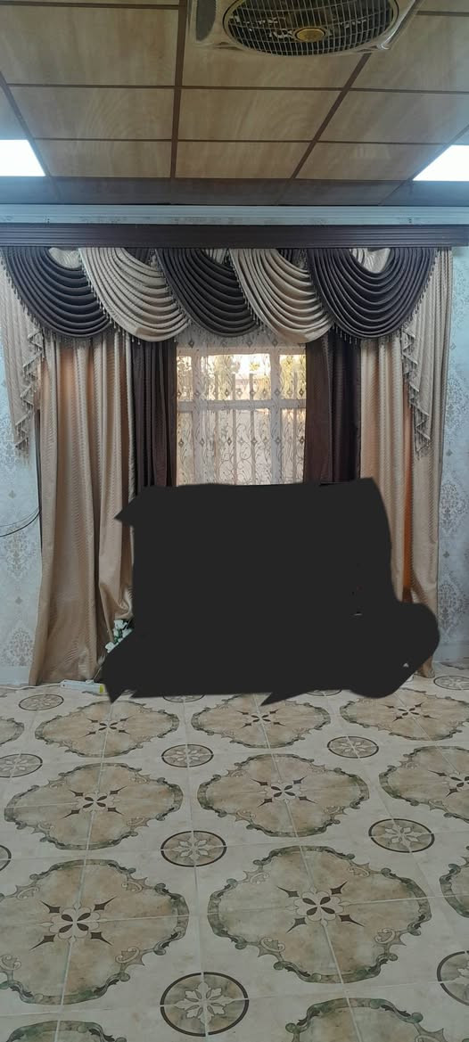 برده 3 طوابق 270 عرض طول 280 م ويا السكه سعرها 35 الف قفلها
‎***********
