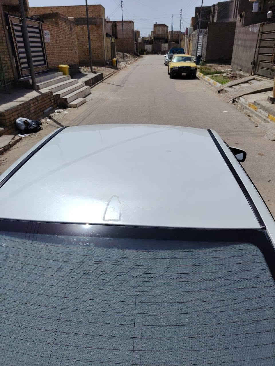 سلام عليكم سوناته 10خليجي سياره جاهزه مكينه جديده حداداديه تخم تاير كله جديد  سونار مرفق وي المنشور بسمنه سنويه جديده مكان ذي قار الشطره *********** مكلف انه بنشر سعره 115وبيه مجال قليل
