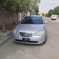ئافانتی2010 فول بە س سلایت نیە کوشن هیتر جڵد حاسە سە قفی بۆیاخ نیە کە ...