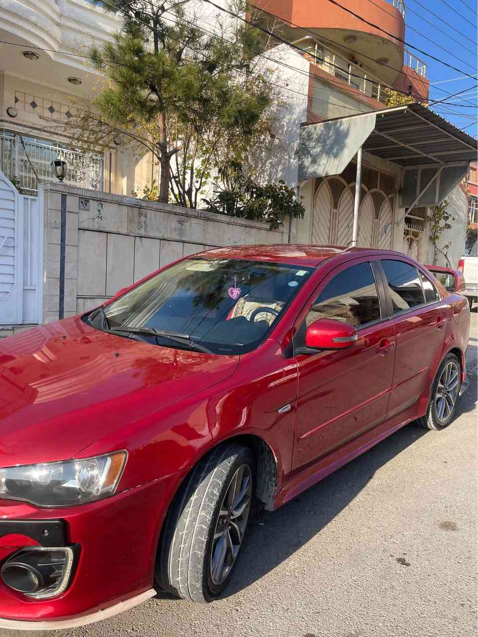 لانسەر ٢٠١٧
خلیجی
مەکینە ٢٠ 
١٢٩ هەزار ڕۆشتووە
سەنەوی تازەیە
٤ تایەی تازە
مەسرەفی تیا نییە و ماڵی دۆستە
٥ پارچەی بۆیاخە بێ ناو گرتن
سعری ٩٠ گەڵایە
ژ.م *********** السليمانية, العراق
