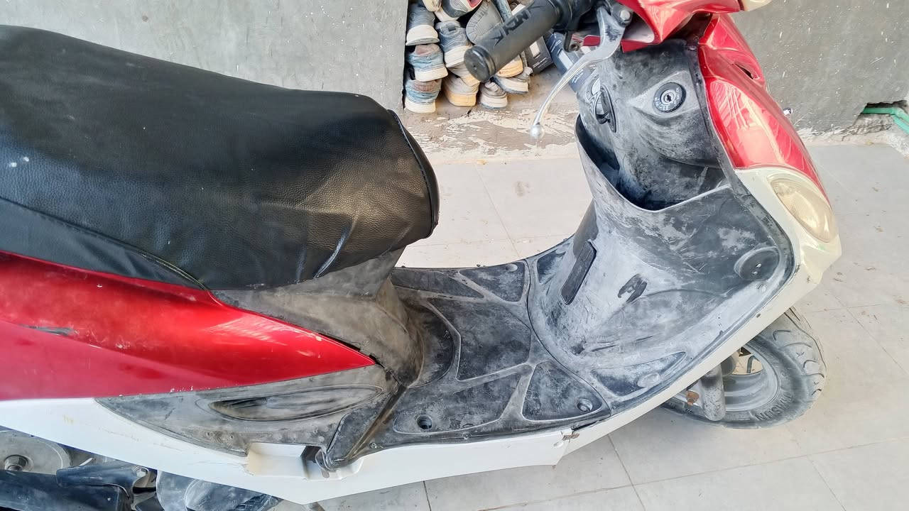 السلام عليكم كامكو G4 للبيع
سعر 325 بيه مجال محرك مفتوح 
تفاصيل الدراجه اتصل على الرقم 
*********** بي واساب
