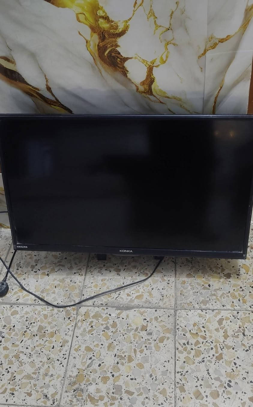 سلام عليكم جربايه نفر جديده سعرها 35 وبلازمه حجم 32 بدون نت سعرها 60 مكاني الشعب رقم ***********وتساب
