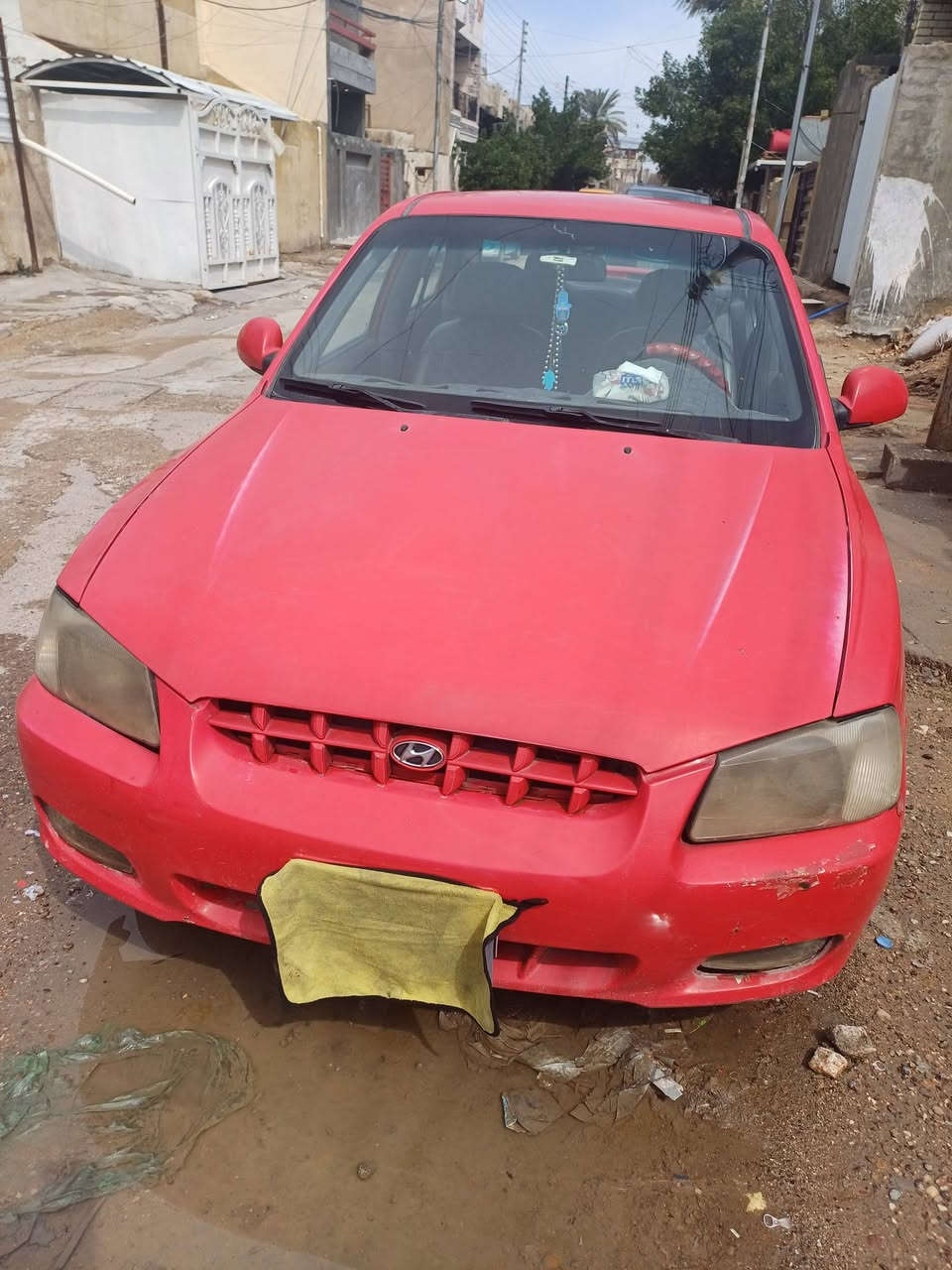 السلام عليكم سيارة فيرنا موديل ٢٠٠٢ اوتو للتواصل رقمي ***********
