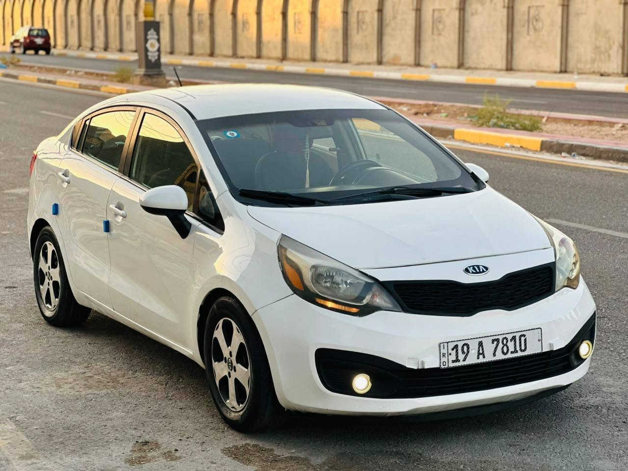 السلام عليكم كيا ريو موديل 13 رقم كربلاء محرك 1600 محرك وكير حداديه تخم تاير تبريد ثلج مكان كربلاء السعر 75 وبي مجال بسيط الاستفسار ***********
