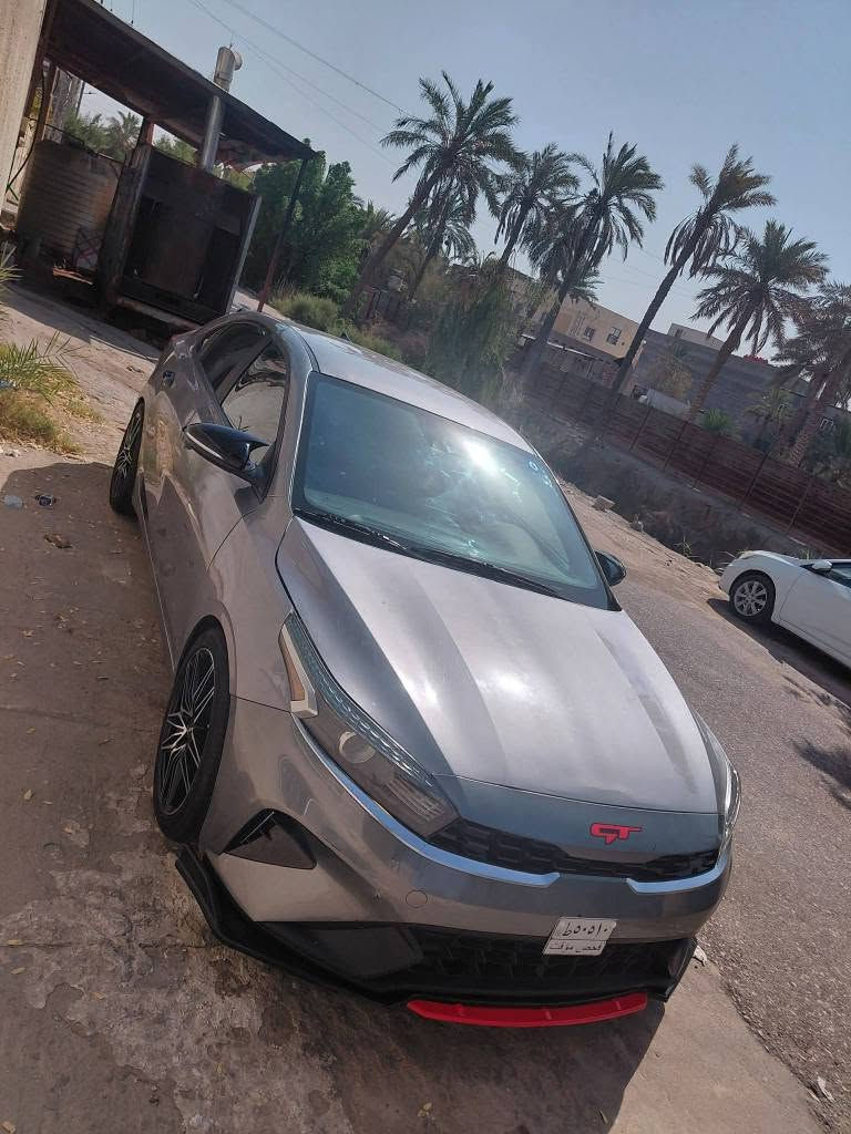 السلام عليكم للبيع او مراوس 
كيا فورتي2023 رقم بصره معوقين وكالة عامه ترقيم جديد  ماشيه51 الف ميل
حادث سياره اربع 4قطع تبديل وصبغ بدون شواصي.                                     
سياره مرتبه 
سعر:   122 وبيها مجال
مواصفات : مكينة 2000 دوش / شاشة كبيرة / كامرة دوارة / رادار تعديل مسار / اوتو بريك / رادار جانبي /  تحكم ستيرن / كروس سرعة /مانع انزلاق / بلوتوث / اواكس / USB /ويل كب/قياده اليه/

عنوان  بصره ابي الخصيب        📍📍

للتواصل ***********/*********** البصرة, العراق
