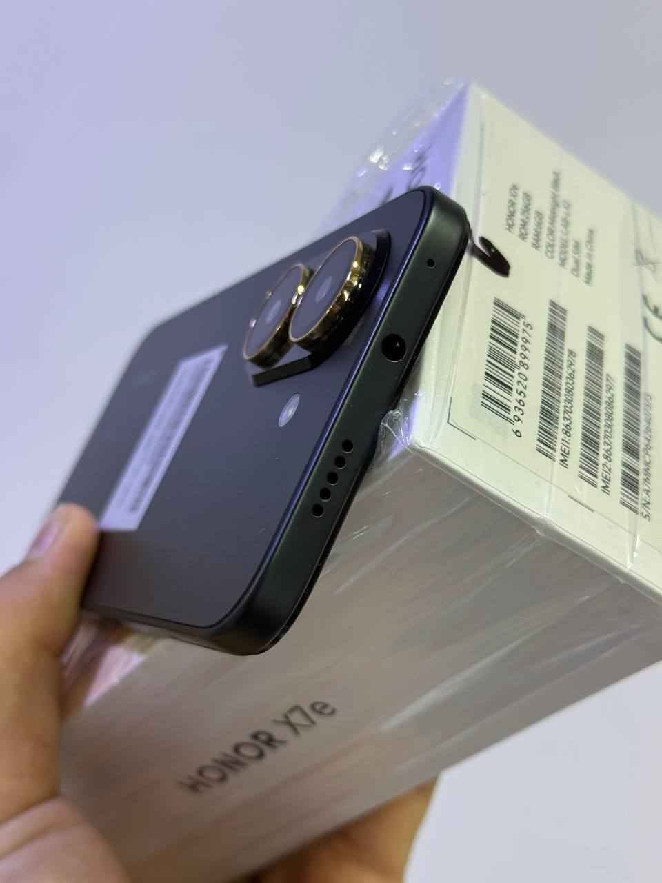 السلام عليكم للبيع HONOR X7e استخدام 5ايام فقط ذاكرة 256 عشوائية 12 جهاز نضافته نفس ماتاخذه من المحل جديد كامل ملحقات الاصليه السعر 265 الف وبي مجال قليل مكاني البصرة *********** البصرة, العراق
