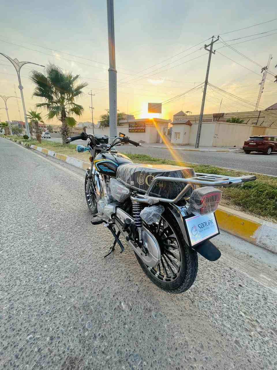 للبيع سيفان موديل 25 محرك 150 رصاصي
دراجه نكره سلف وهندر جاهزه ما تنقص شي مستخدم 3 اشهر 

مكان تكريت تقاطع الساعه رجان ما اطلع لاي احد

سعر 780 وبي مجال بسيط حك 20 الما عنده لا يعلق

للاستفسار ***********
