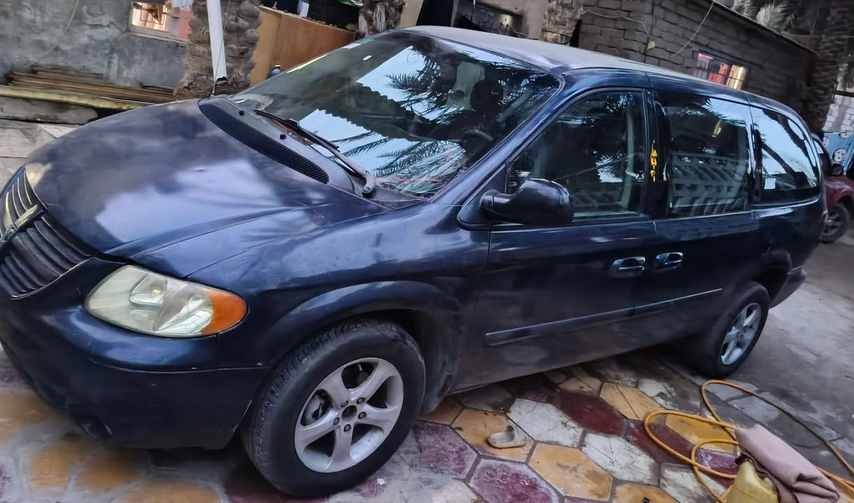 كرفان ٢٠٠٧ • مكينة ٣٣٠٠ • شاصي طويل