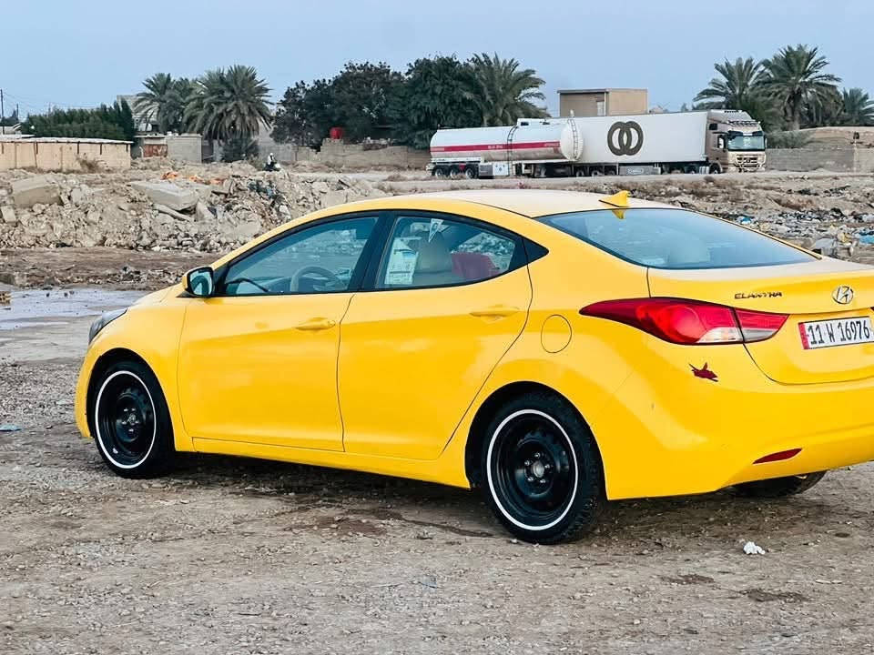 النتره للبيع
موديل 3013 وارد امريكي 
سياره بسمي 
السياره جاهزه وخير من الله 
كيرهه جديد مكينه خير من الله 
تبريد جديد مسوي  صدرهه هسه سويته 
سونار موجود 

مكاني بسمايه

السياره ب 95 وبيهه مجال 

***********
