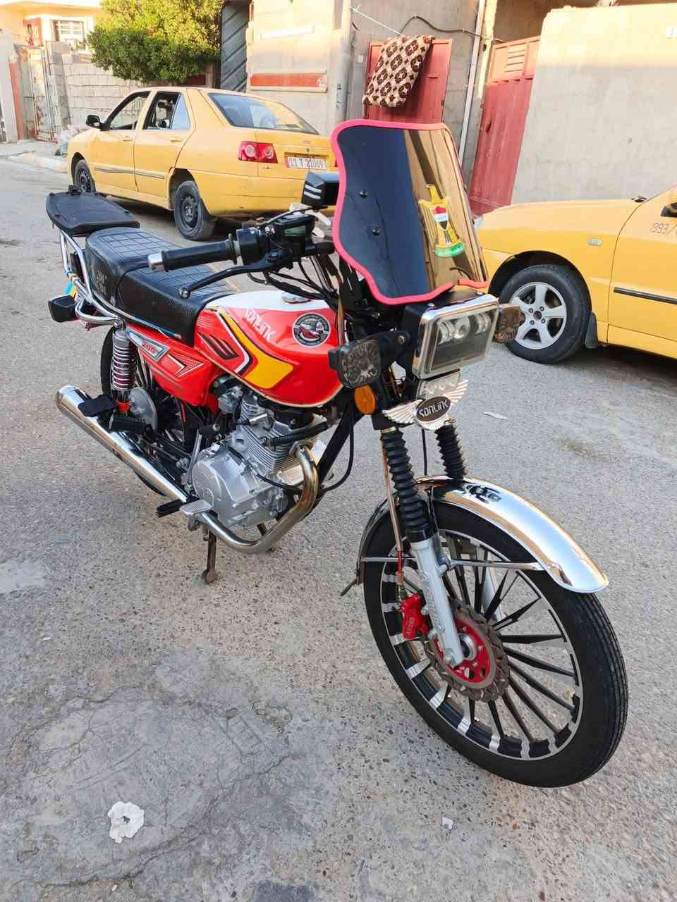 دراجه سونك اخت الجديده موديل  25 محرك200 سيسي كفاله عامه بصمات عدد 2 ورقه منفيس السعر 975 وبي مجال حك جيتك مكاني الفلوجه  رقمي  *********** /***********
